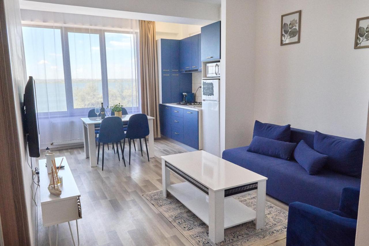 Alina Lake View Apartment Мамая Экстерьер фото