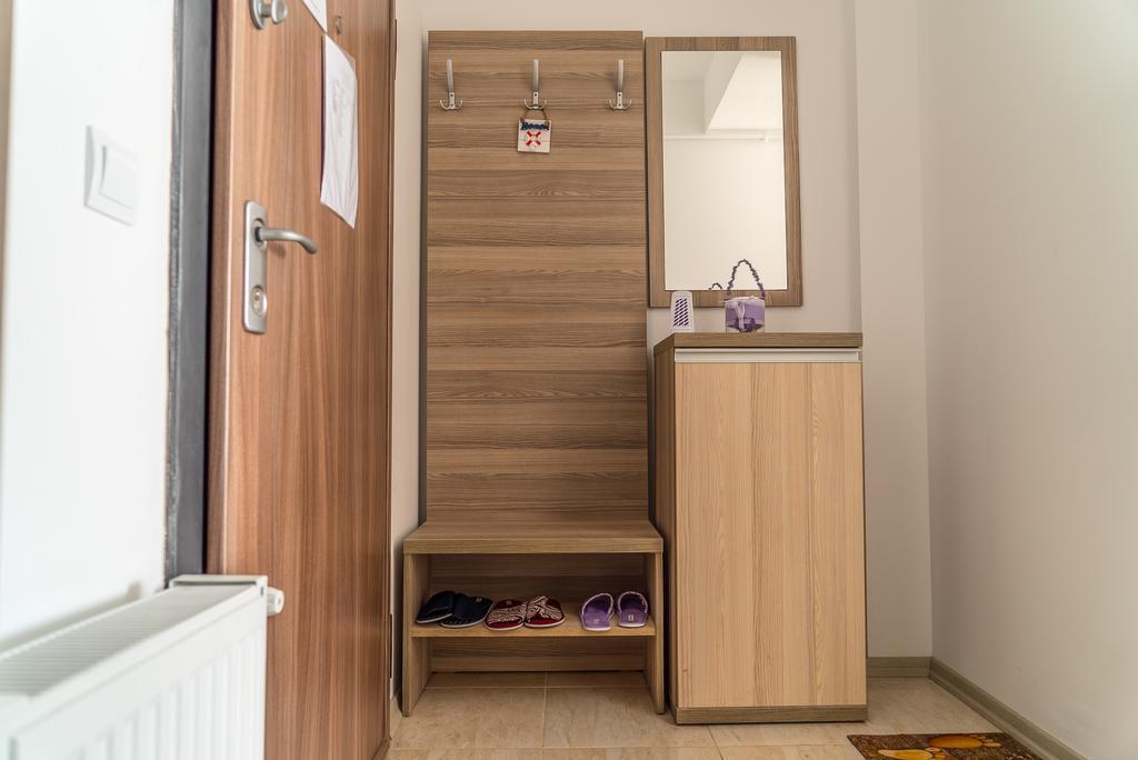 Alina Lake View Apartment Мамая Экстерьер фото